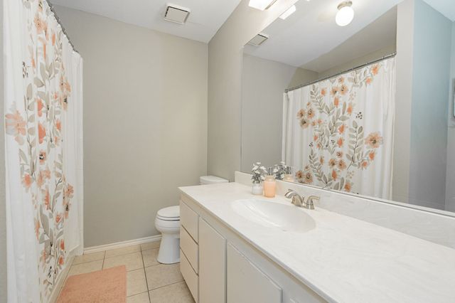 806 Twin View Street, Heath, TX 75032
