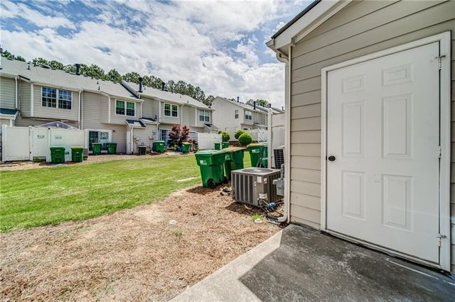 3285 Hidden Cove Circle, Peachtree Corners, GA 30092