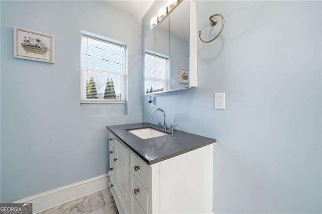 1420 Sylvan Road SW, Atlanta, GA 30310