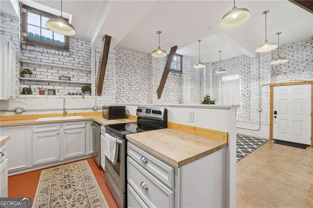 1420 Sylvan Road SW, Atlanta, GA 30310