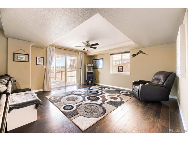 10653 Chadsworth Ln, Highlands Ranch, CO 80126