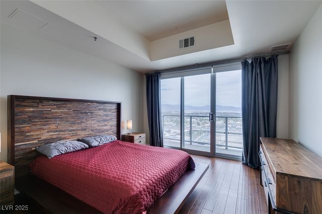 150 Las Vegas Boulevard 2115, Las Vegas, NV 89101