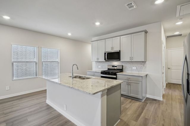 207 Greenbriar Drive, Princeton, TX 75071