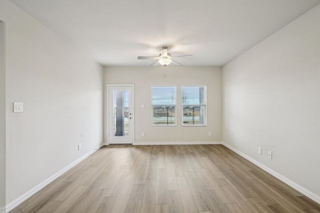 207 Greenbriar Drive, Princeton, TX 75071