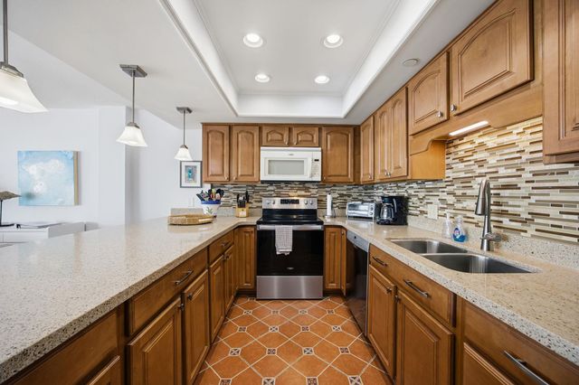1690 N Waccamaw Dr Unit 501, Garden City Beach, SC 29576