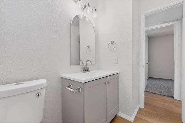 704 Sandpiper Drive SW, Albuquerque, NM 87121