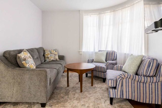 1 Ella Terrace, Newport, RI 02840