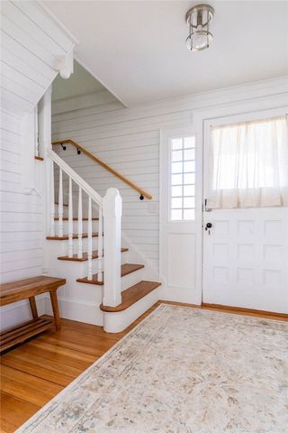 1 Ella Terrace, Newport, RI 02840