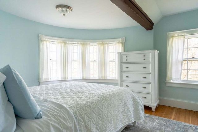 1 Ella Terrace, Newport, RI 02840