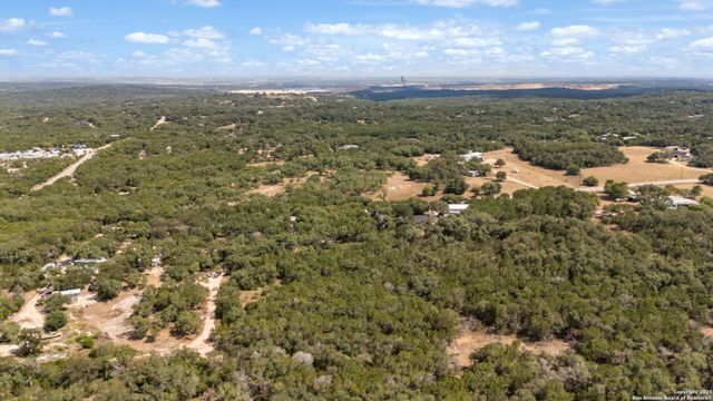 1775 Lost TRL, New Braunfels, TX 78132