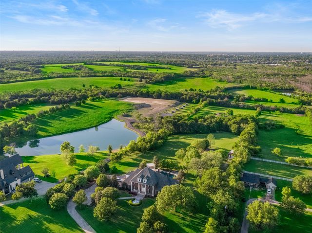 343 E Town East Boulevard, Sunnyvale, TX 75182