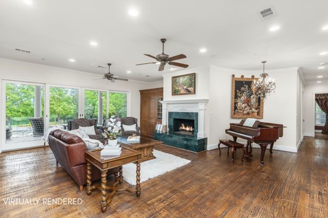 343 E Town East Boulevard, Sunnyvale, TX 75182