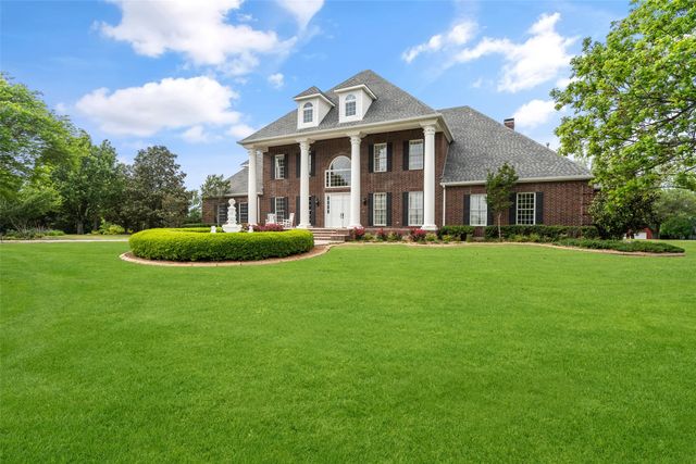 343 E Town East Boulevard, Sunnyvale, TX 75182