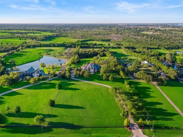 343 E Town East Boulevard, Sunnyvale, TX 75182