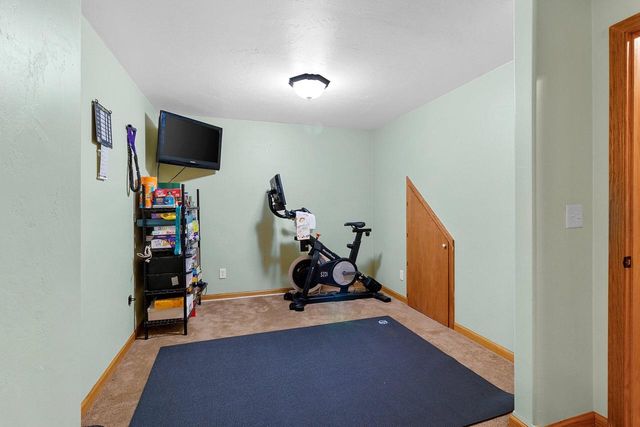 602 Wild Oak DRIVE, Manitowoc, WI 54220