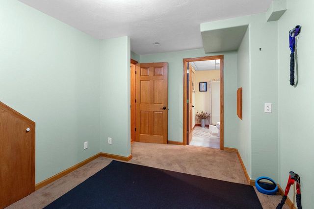 602 Wild Oak DRIVE, Manitowoc, WI 54220