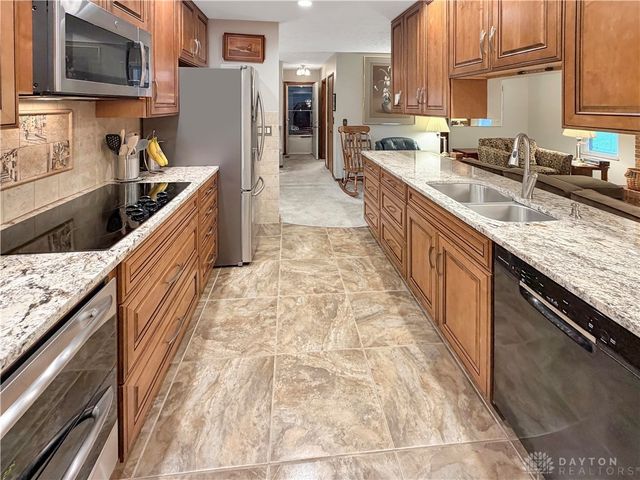 3700 Laurel Fork Drive, Clayton, OH 45415