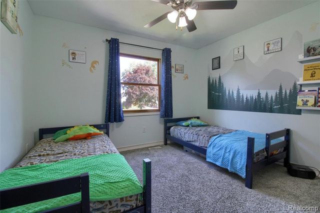 565 N Roessler Street, Monroe, MI 48162