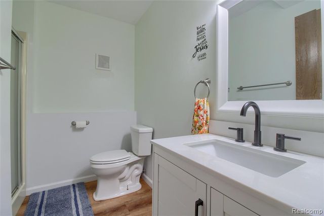 565 N Roessler Street, Monroe, MI 48162
