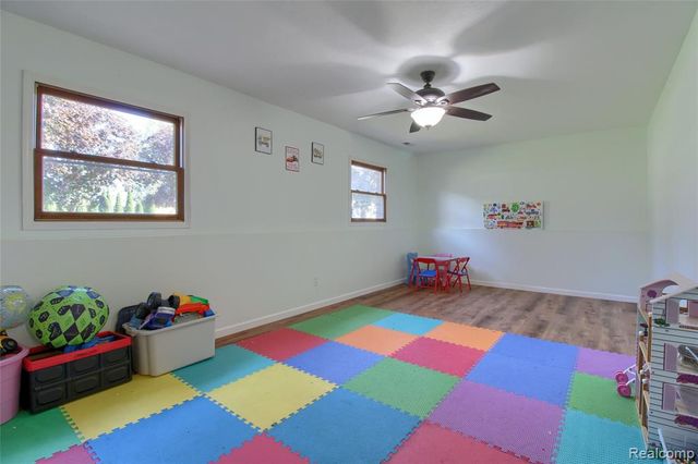 565 N Roessler Street, Monroe, MI 48162