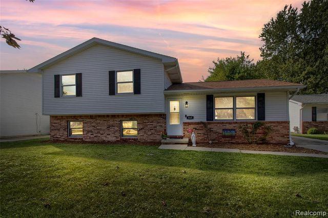 565 N Roessler Street, Monroe, MI 48162