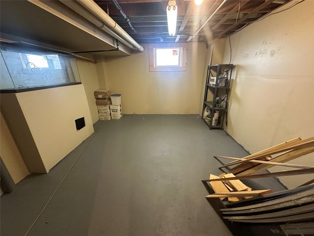 4013 ESSEX Avenue, Erie, PA 16504