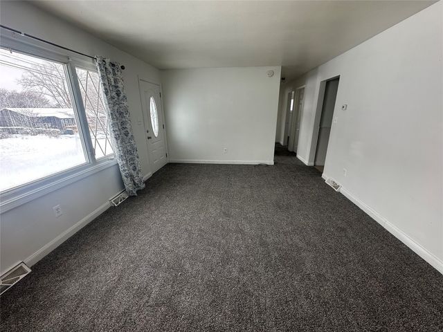 4013 ESSEX Avenue, Erie, PA 16504