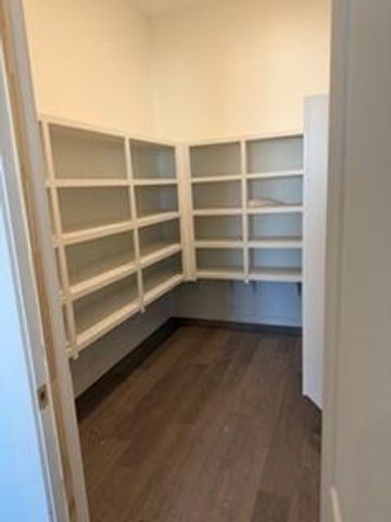 4020 Atago Tree Lane, Pearland, TX 77581