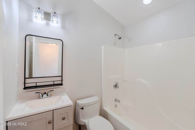 6112 E 26th Street, Tucson, AZ 85711