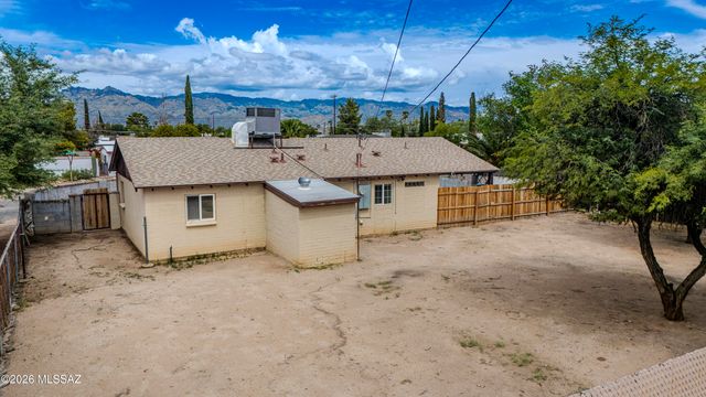 6112 E 26th Street, Tucson, AZ 85711