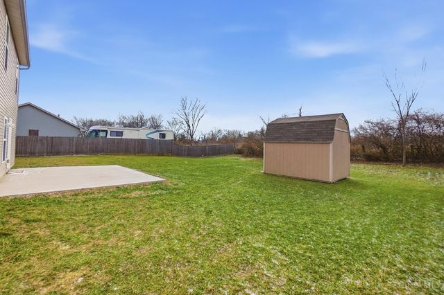 60 Tarragon Way, New Lebanon, OH 45345