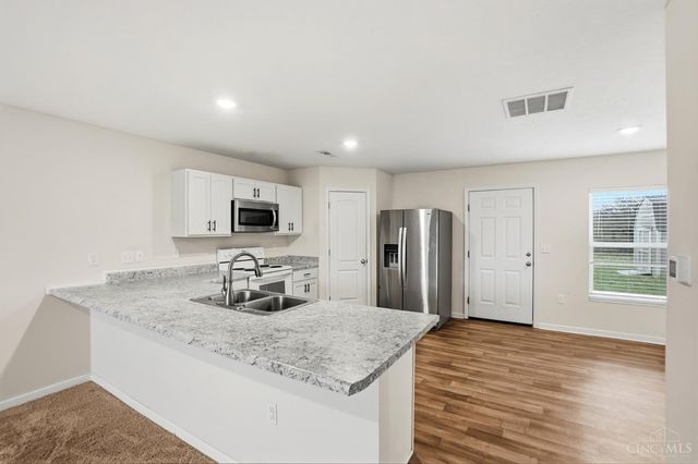 60 Tarragon Way, New Lebanon, OH 45345