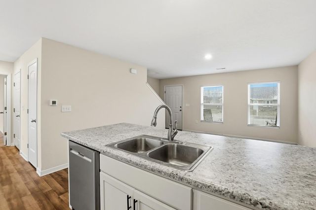 60 Tarragon Way, New Lebanon, OH 45345