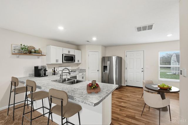 60 Tarragon Way, New Lebanon, OH 45345