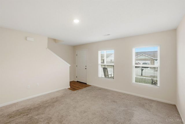 60 Tarragon Way, New Lebanon, OH 45345