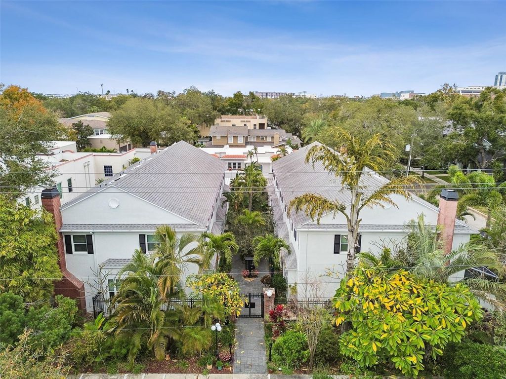 Image 46 of property listing at 1201 W HORATIO STREET F3, Tampa, FL 33606