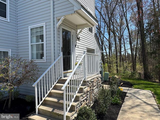 1306 SQUIRREL RD, Marlton, NJ 08053