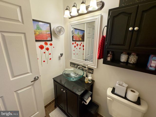 1306 SQUIRREL RD, Marlton, NJ 08053