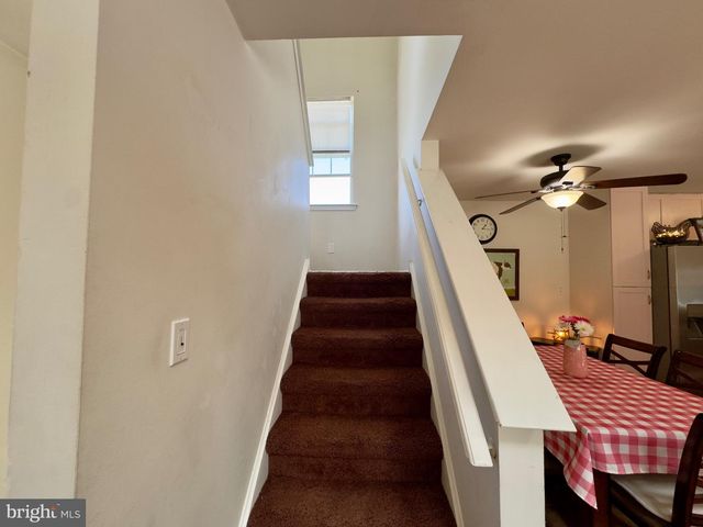 1306 SQUIRREL RD, Marlton, NJ 08053
