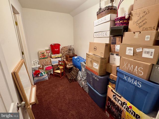 1306 SQUIRREL RD, Marlton, NJ 08053