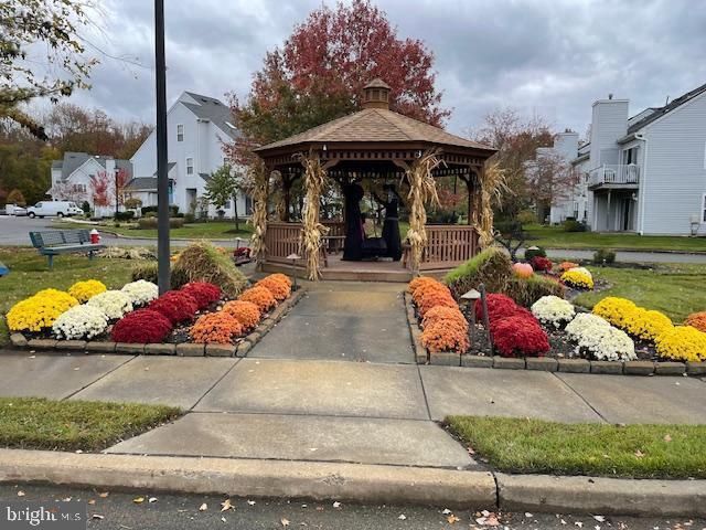 1306 SQUIRREL RD, Marlton, NJ 08053