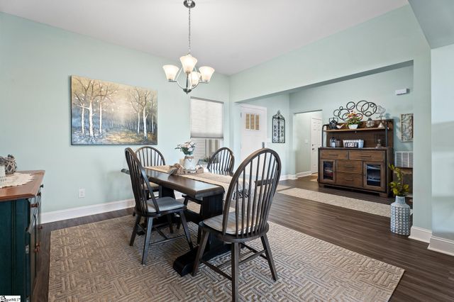 102 Indian Ridge Point, Laurens, SC 29360