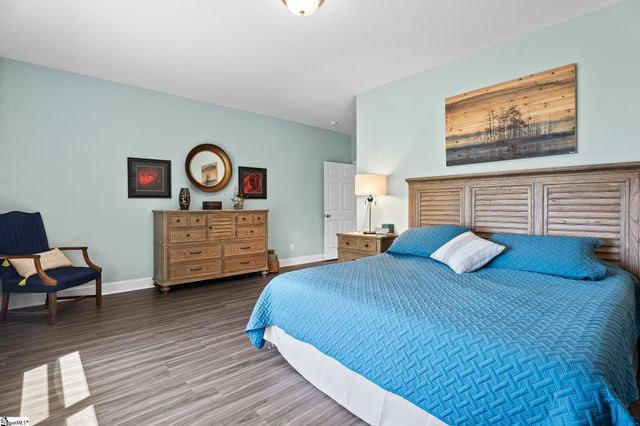 102 Indian Ridge Point, Laurens, SC 29360