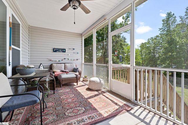 102 Indian Ridge Point, Laurens, SC 29360