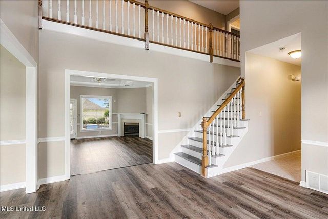 6923 SILVER CLOUD CV, Olive Branch, MS 38654