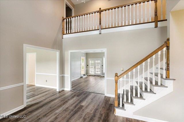 6923 SILVER CLOUD CV, Olive Branch, MS 38654