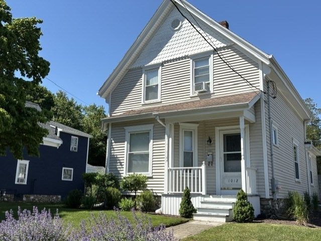 1012 Washington St, Whitman, MA 02382