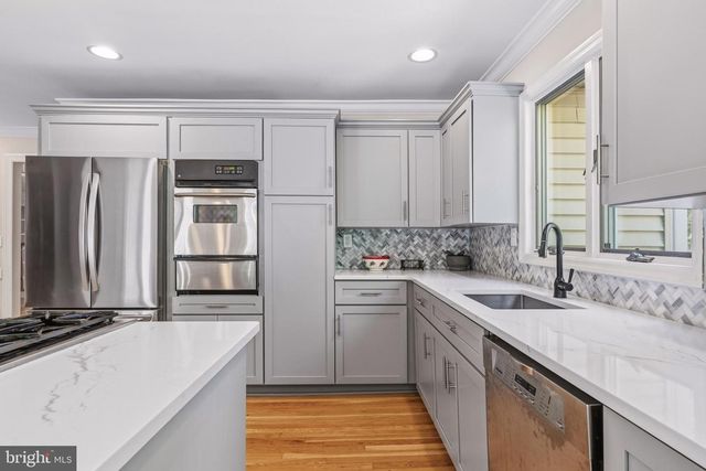 12 COUNTRY CLUB LANE, Marlboro, NJ 07746