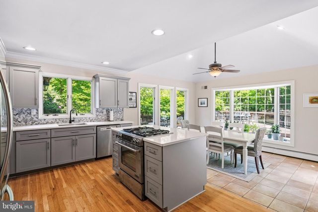 12 COUNTRY CLUB LANE, Marlboro, NJ 07746