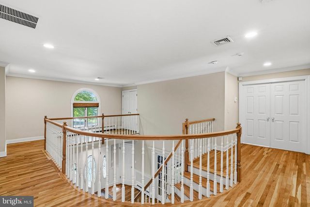 12 COUNTRY CLUB LANE, Marlboro, NJ 07746